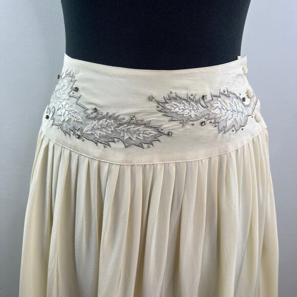 VINTAGE Cedars Beige Top Skirt Silk Floral Embroidered Button-Up Set Size 8 VTG - Picture 10 of 16